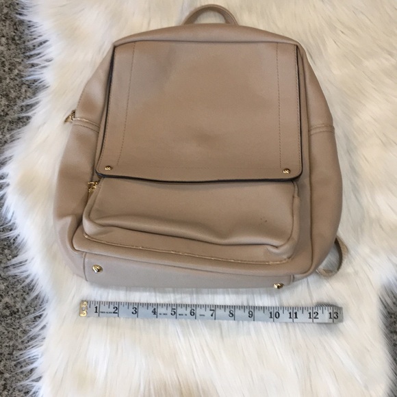 small backpack - Picture 3 of 10